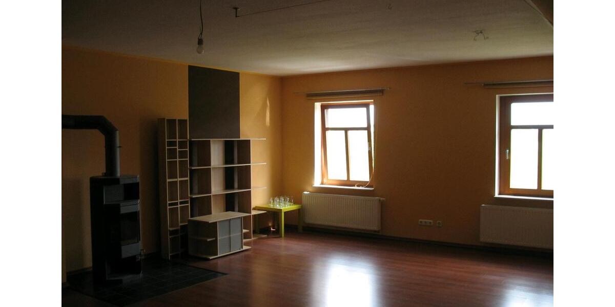 Etagenwohnung Weyhe - 4 Zimmer, 180 m&sup2;, 920&euro; | Angebot:25613383