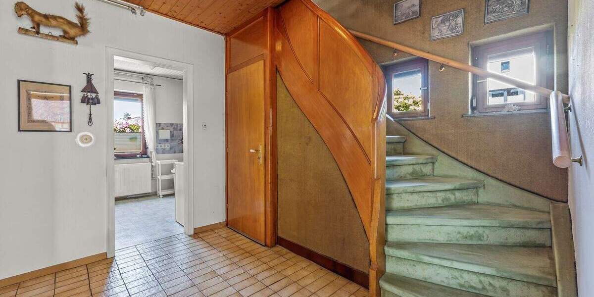 Einfamilienhaus Elsfleth - 7 Zimmer, 130 m&sup2;, 249.000&euro; | Angebot:25684172