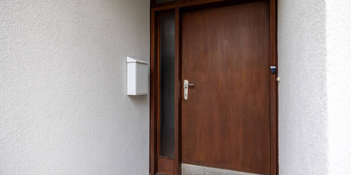 Mehrfamilienhaus, Wohnhaus Delmenhorst Iprump/Varrelgraben - 7 Zimmer, 286 m&sup2;, 297.000&euro; | Angebot:25821104