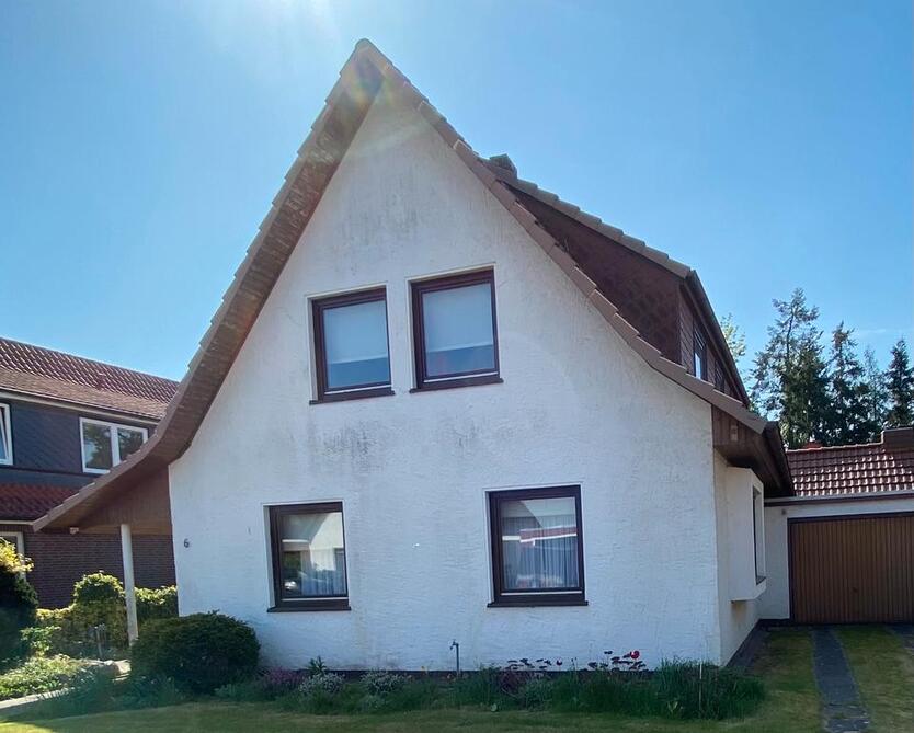 Freistehendes Einfamilienhaus von privat, wunderschöne Lage zimmer