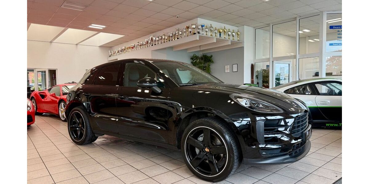 Porsche Macan 77.268 km 52.850 &euro; Stuhr-Bremen 28816