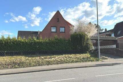 Haus Ritterhude - 8 Zimmer, 296 m&sup2;, 275.000&euro; | Angebot:25777975