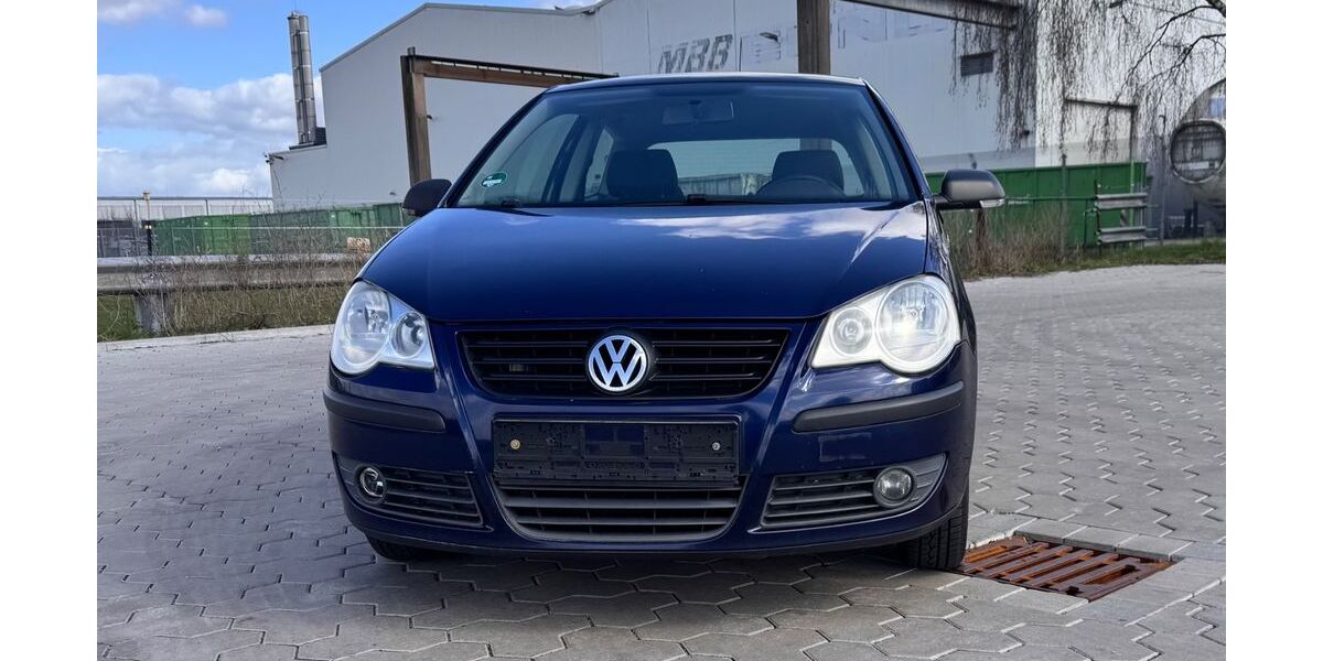 VW Polo 107.000 km 2.490 &euro; Stuhr 28816