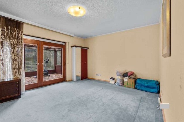 Wohnen und Arbeiten unter einem Dach 2500m2 Waldgrundstück 10 zimmer