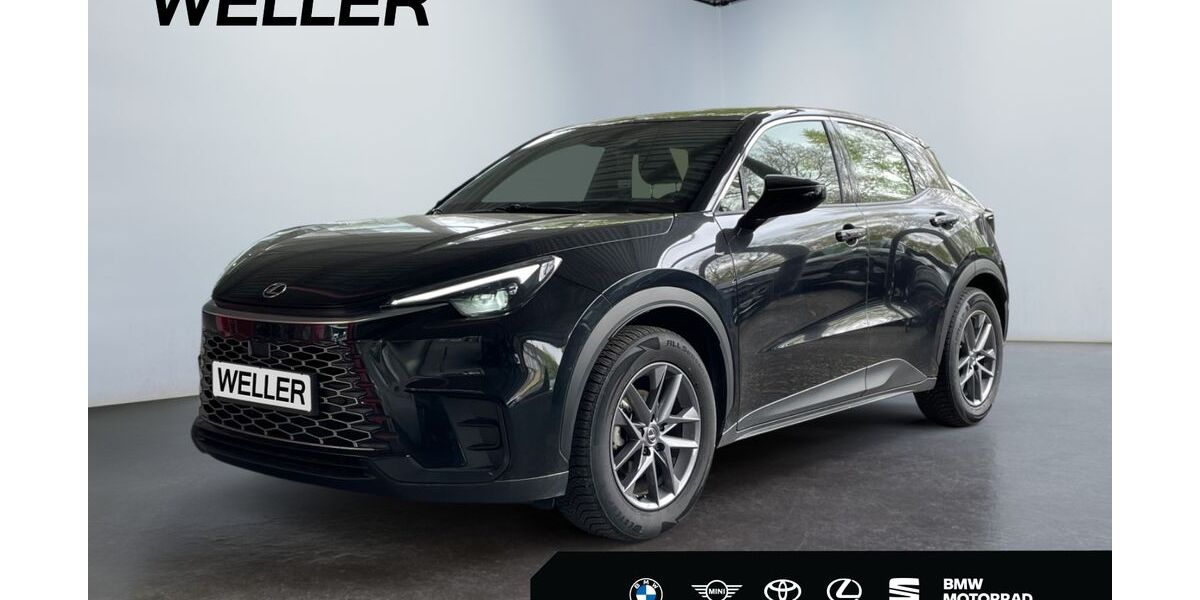 Lexus LBX 13.531 km 29.380 &euro; Bremen 28205