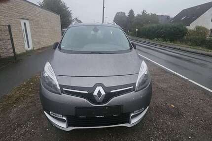 Renault Scenic 170.000 km 3.900 € Delmenhorst 27751
