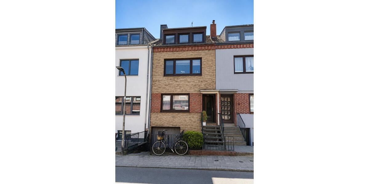 Dachgeschoßwohnung Bremen Gröpelingen - 2 Zimmer, 48 m&sup2;, 124.000&euro; | Angebot:27169249