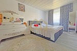 Achim: 5-Zimmer-Reihenhaus mit Garten, EBK & ausgebautem Dachgeschoss + Garage - Reihenmittelhaus Achim | Angebot:26748366