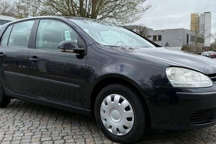 VW Golf 211.000 km 2.990 &euro; Bremen 28329