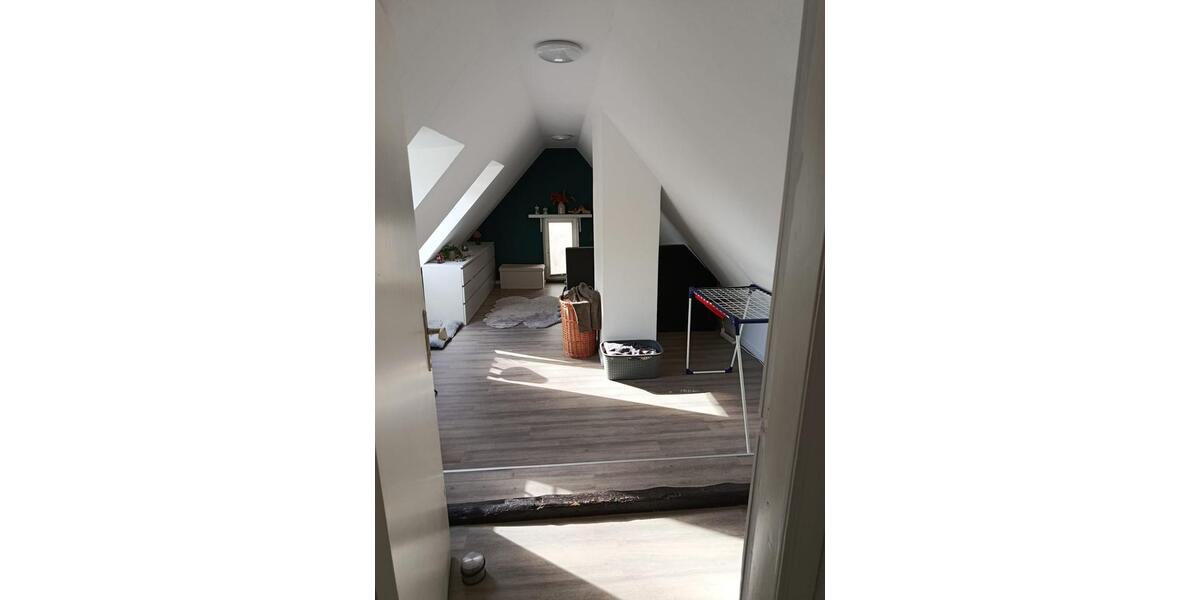 Dachgeschoßwohnung Osterholz-Scharmbeck Scharmbeck - 3 Zimmer, 75 m&sup2;, 480&euro; | Angebot:26018143