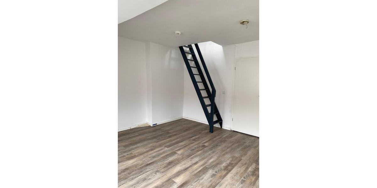 Dachgeschoßwohnung Bremen Burglesum - 1.5 Zimmer, 38 m&sup2;, 659&euro; | Angebot:26337829