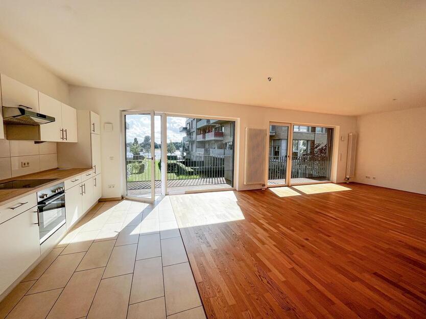 Lichtdurchflutete 3-Zimmer-Wohnung mit EBK zimmer