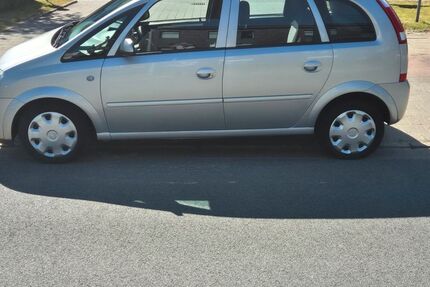Opel Meriva 122.828 km 2.350 &euro; Bremen 28757