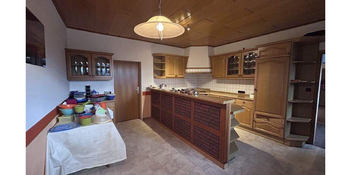 Mehrfamilienhaus, Wohnhaus Berne Neuenhuntorfermoor - 6 Zimmer, 200 m&sup2;, 299.000&euro; | Angebot:25743306