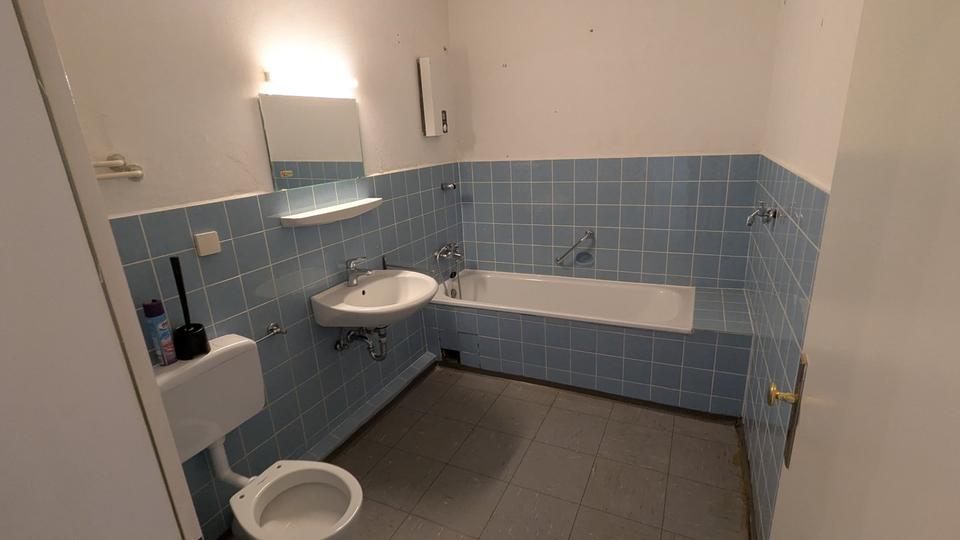 Hochparterre Bremen Gröpelingen - 3 Zimmer, 70 m&sup2;, 160.000&euro; | Angebot:26865848