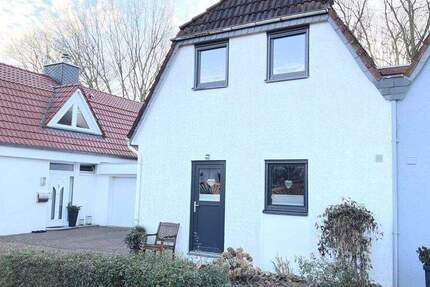 Haus Bremen / Aumund Aumund-Hammersbeck - 3 Zimmer, 108 m&sup2;, 295.000&euro; | Angebot:24547474