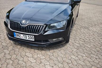 Skoda Superb 127.000 km 19.990 &euro; Osterholz-Scharmbeck 27711