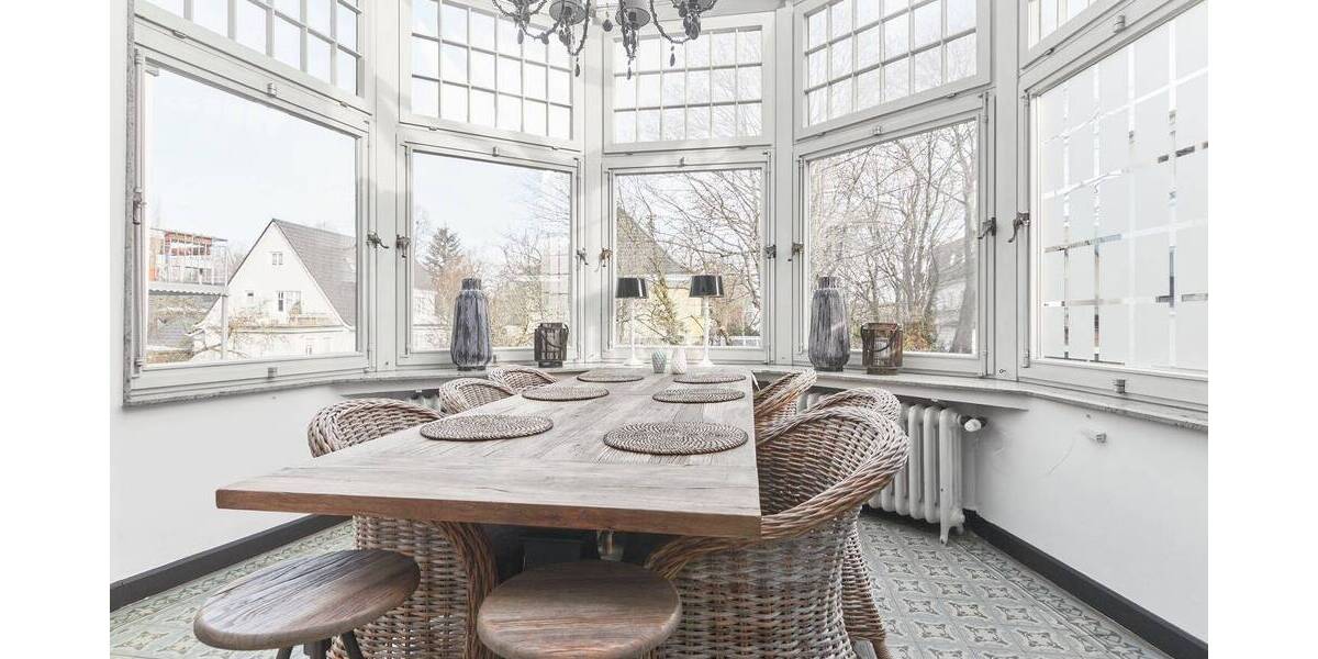 Reihenendhaus Bremen Bürgerpark - 8 Zimmer, 243 m&sup2;, 1.198.000&euro; | Angebot:25689746