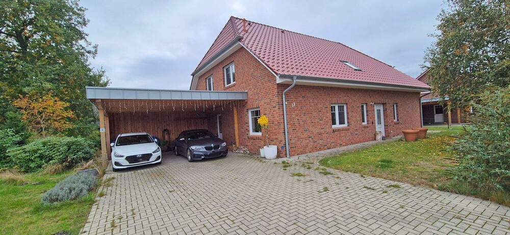 Großes Haus mit schönem ruhigen Grundstück in bester Lage von Sottrum 7 zimmer