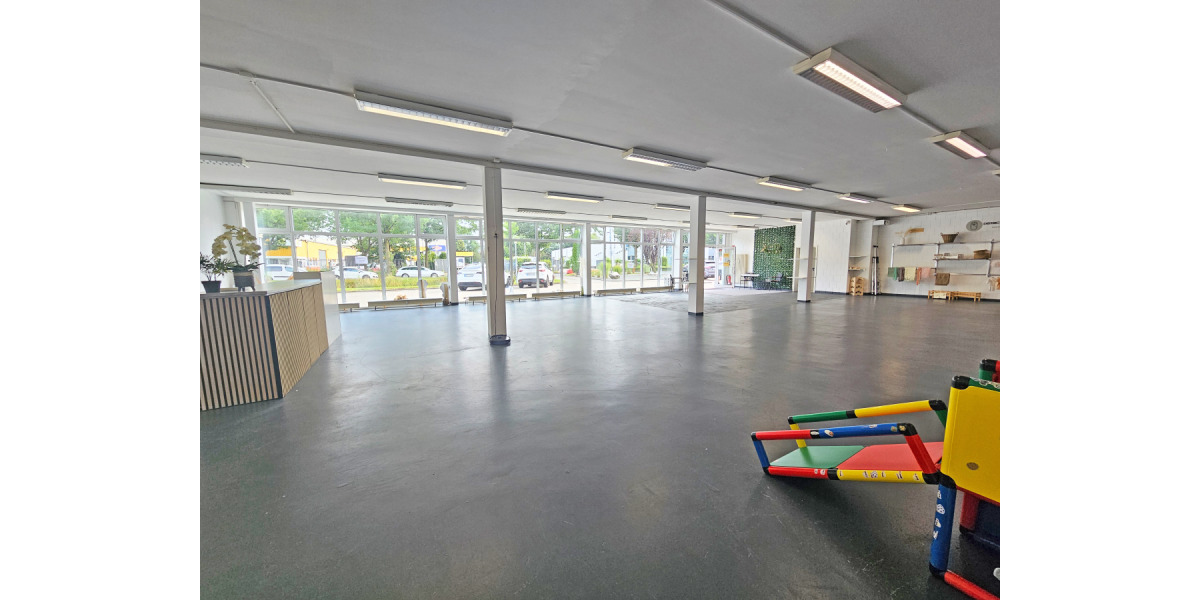 Gewerbeobjekt Oyten - 4.140&euro; | Angebot:25204837