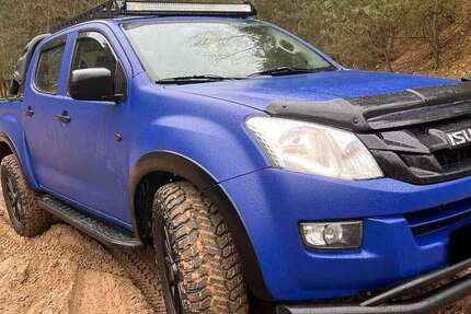 Isuzu D-Max 170.500 km 15.500 &euro; Stuhr 28816