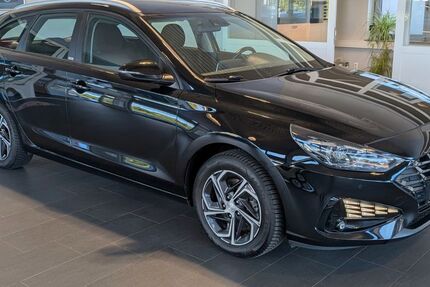 Hyundai i30 77.626 km 18.950 € Achim Bierden 28832