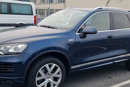 VW Touareg 235.000 km 14.000 &euro; Bremen 28325