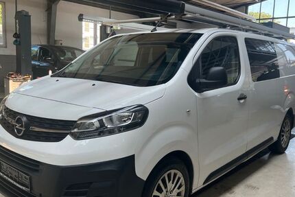 Opel Vivaro 151.000 km 14.200 &euro; Bremen 28217
