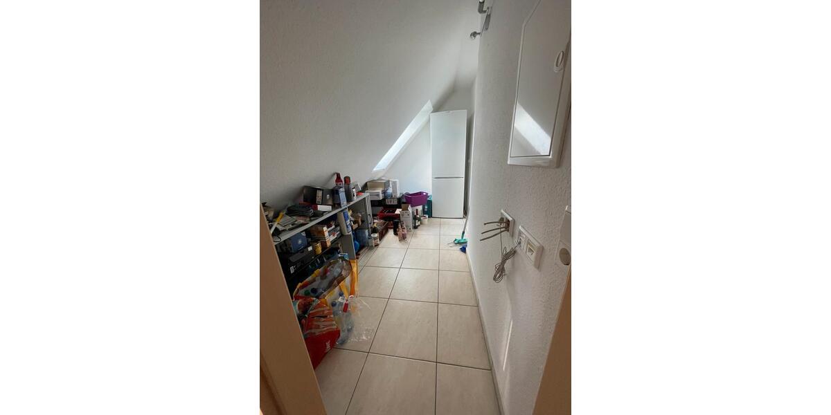 Dachgeschoßwohnung Weyhe - 3.5 Zimmer, 92 m&sup2;, 245.000&euro; | Angebot:25267899