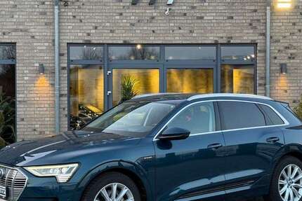 Audi e-tron 72.989 km 33.690 &euro; Bremen / Stuhr 28279