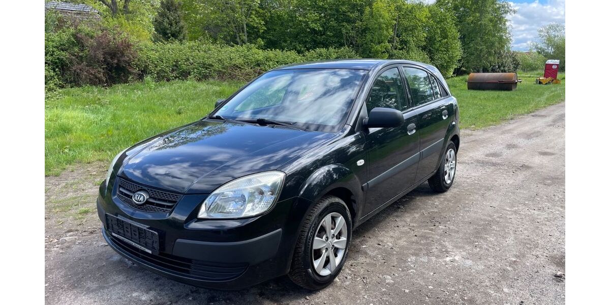 Kia Rio 200.817 km 1.299 &euro; Elsfleth 26931