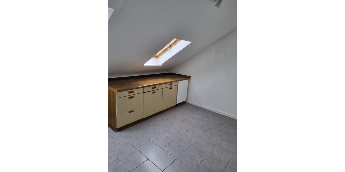 Etagenwohnung Bremen Walle - 3 Zimmer, 98 m&sup2;, 980&euro; | Angebot:25449522