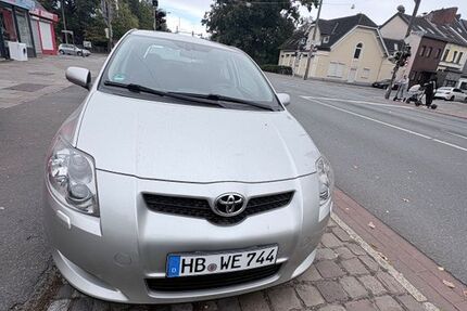Toyota Auris 177.000 km 3.200 € Bremen 28759