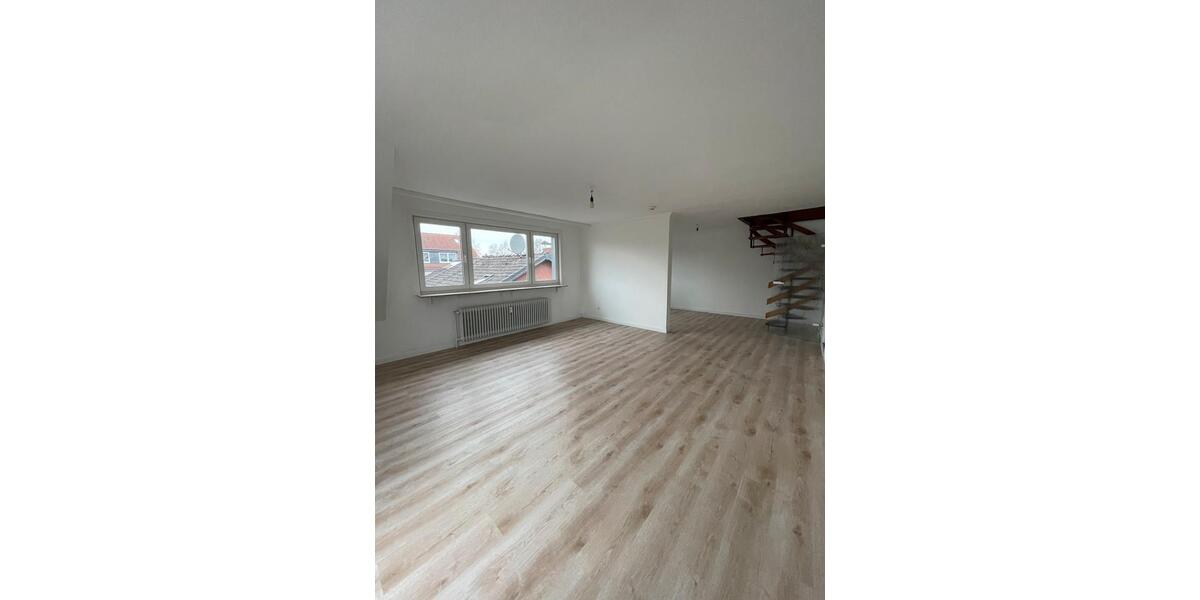 Maisonettenwohnung Bremen Osterholz - 4 Zimmer, 115 m&sup2;, 1.250&euro; | Angebot:25962777