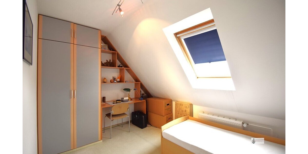 Großes modernisiertes EFH + EBK + Wintergarten + 3 Bäder mit 2 Stellplätzen vor dem Haus - Doppelhaushälfte Syke / Siedlung Gessel Gessel | Angebot:24213112