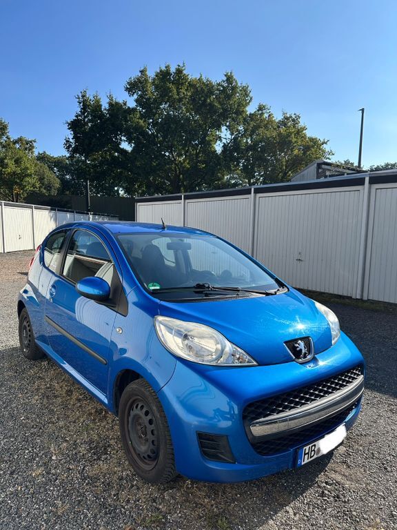 Peugeot 107 124.000 km 1.999 € Bremen 28215