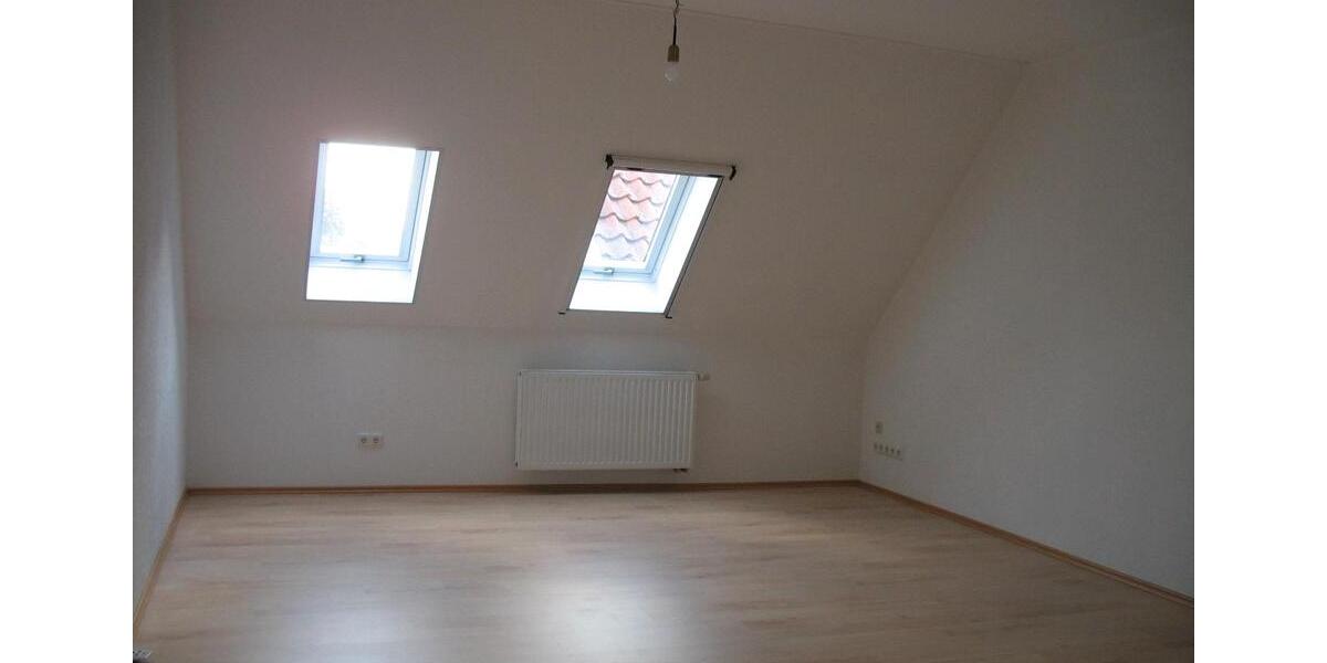 Etagenwohnung Weyhe - 4 Zimmer, 180 m&sup2;, 920&euro; | Angebot:25613383