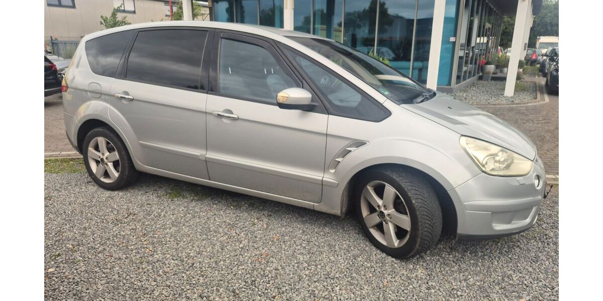 Ford S-Max 300.000 km 2.999 &euro; Achim 28832