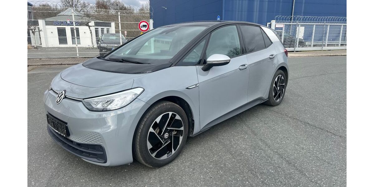 VW ID.3 10.990 km 17.500 &euro; Bremen 28279