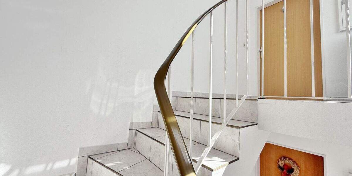 Mehrfamilienhaus, Wohnhaus Delmenhorst Bungerhof - 9 Zimmer, 251 m&sup2;, 479.000&euro; | Angebot:23790170