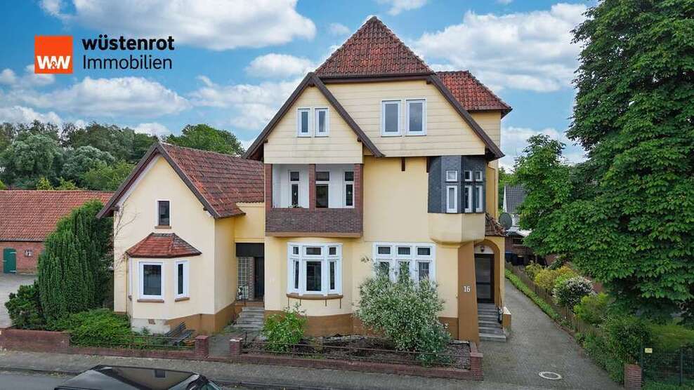 Haus zum Kaufen in Langwedel 458.000 € 370 m²