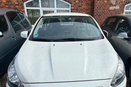 Mitsubishi Space Star 80.000 km 5.900 &euro; Bremen 28205