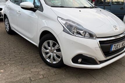 Peugeot 208 169.800 km 4.999 &euro; Bremen 28207