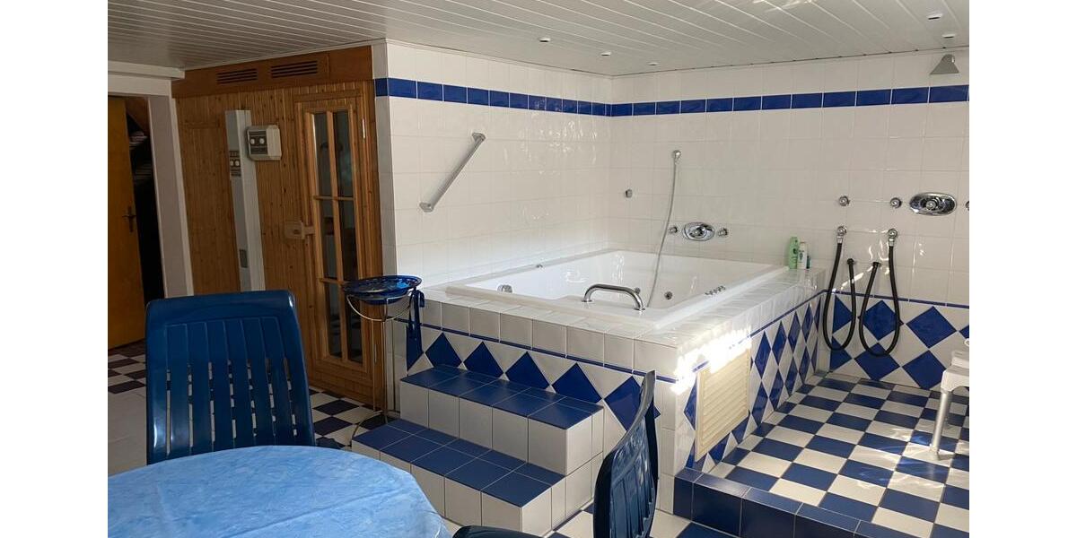 Einfamilienhaus Hude (Oldenburg) - 6 Zimmer, 250 m&sup2;, 959.000&euro; | Angebot:26225923