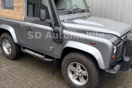 Land Rover Defender 48.000 km 59.890 &euro; Grasberg bei Bremen 28879