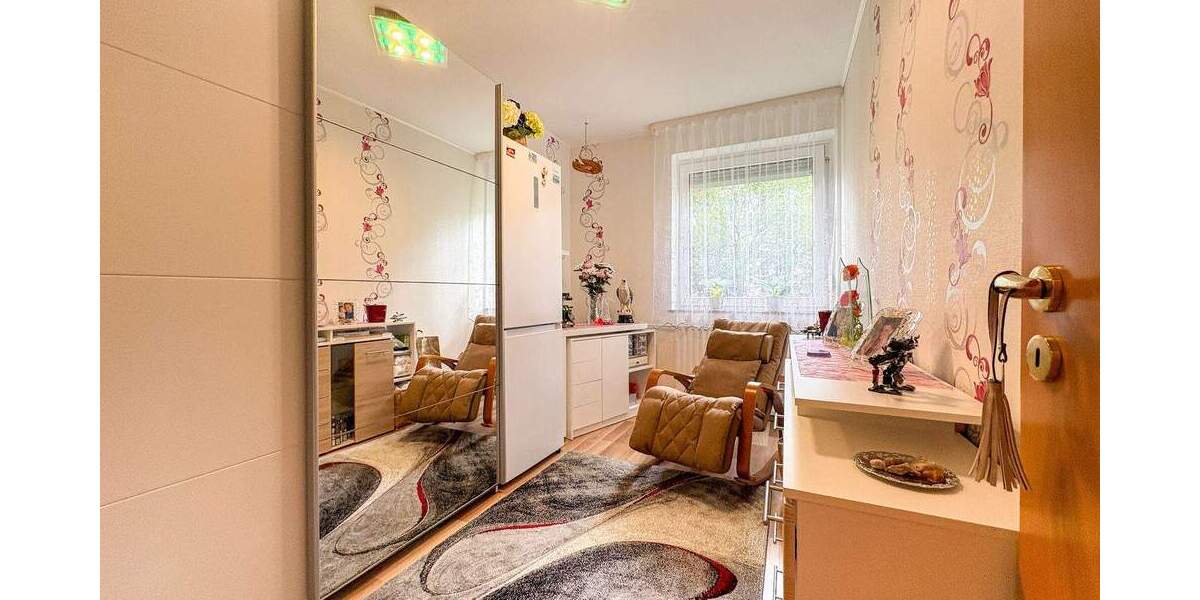 Etagenwohnung Bremen Mahndorf - 4 Zimmer, 96 m&sup2;, 230.000&euro; | Angebot:25696460