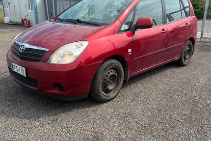 Toyota Corolla Verso 204.000 km 1.900 &euro; Sottrum 27367