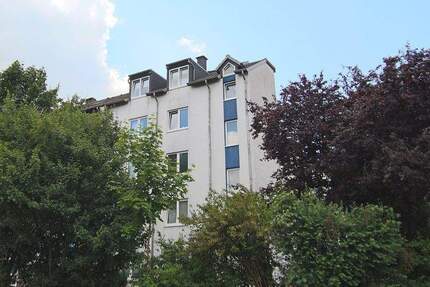 TOP PREIS - provisionsfreies 5 Parteienhaus ! zimmer