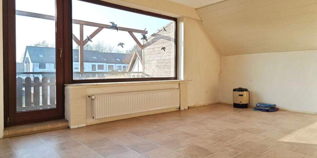 Mehrfamilienhaus, Wohnhaus Bremen Burg-Grambke - 6 Zimmer, 150 m&sup2;, 295.000&euro; | Angebot:25821544