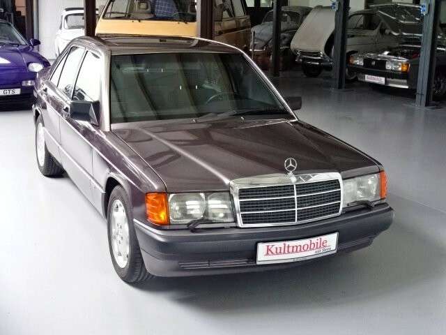 Mercedes-Benz 190 138.000 km 14.900 € Worpswede 27726
